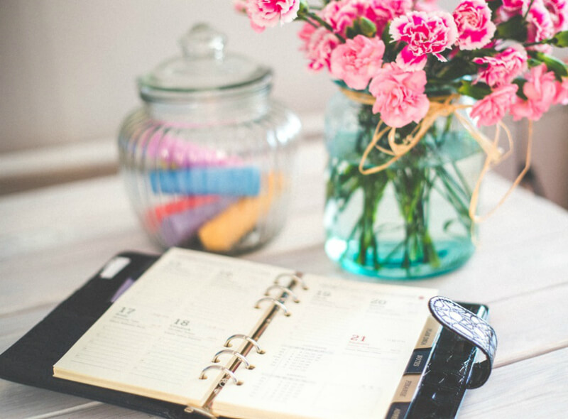 Calendar, flowers, desk