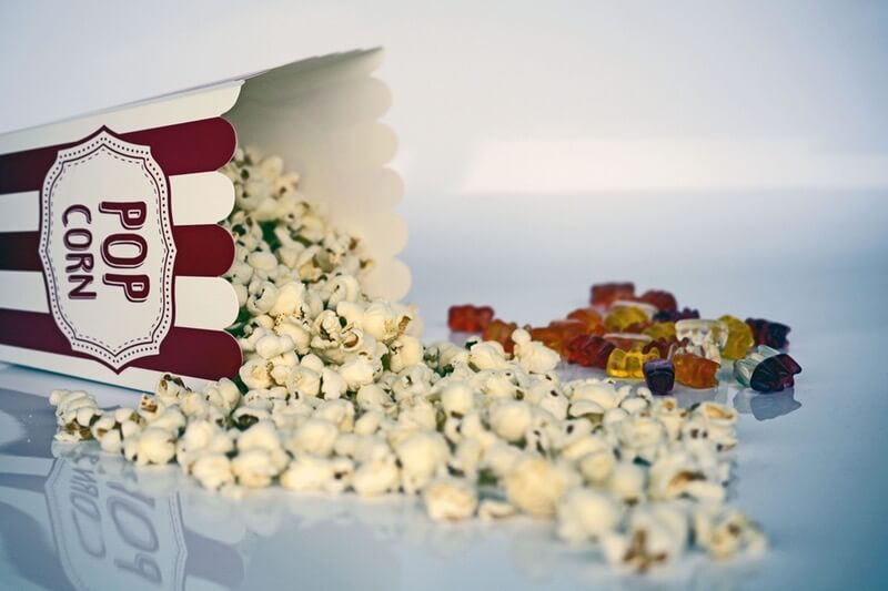 Split popcorn and gummy bears