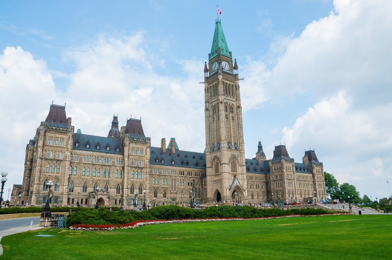 parliament hill in Ottawa