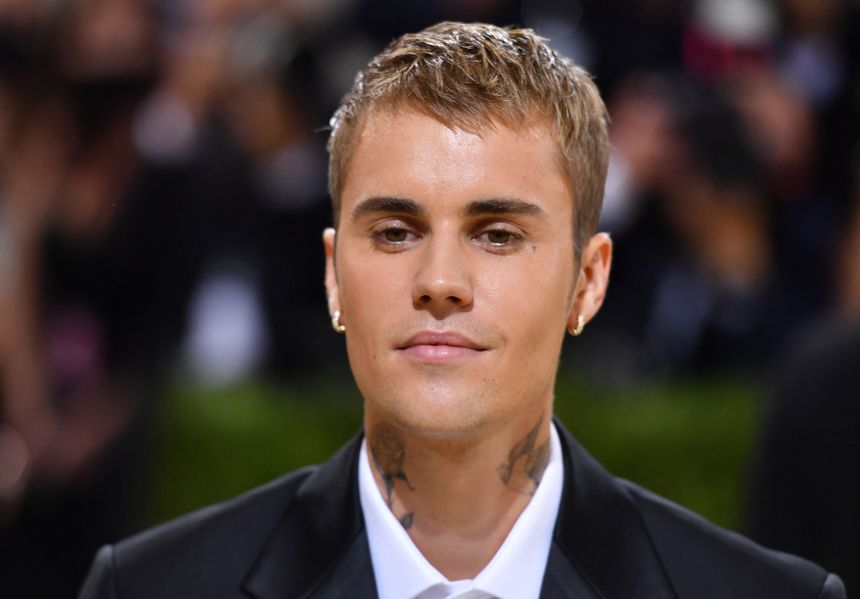 Famous singer, Justin Bieber is one of the Canadian artists
