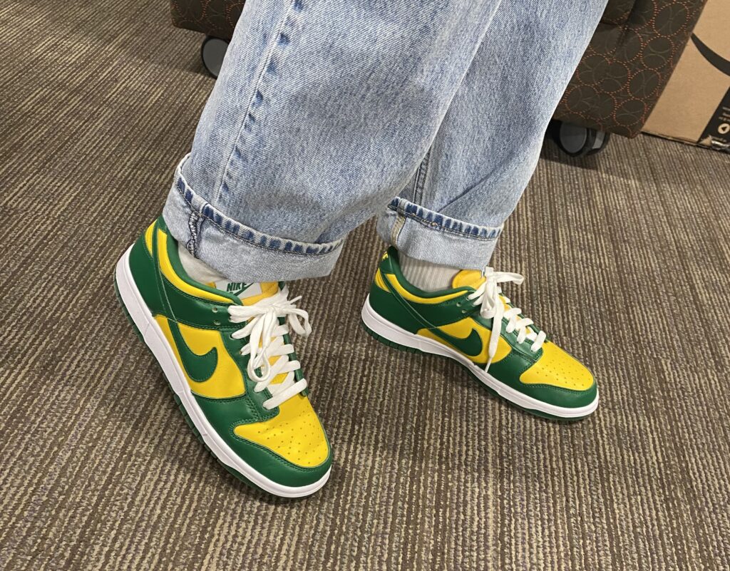Picture of Nike Dunk Low Brazil.