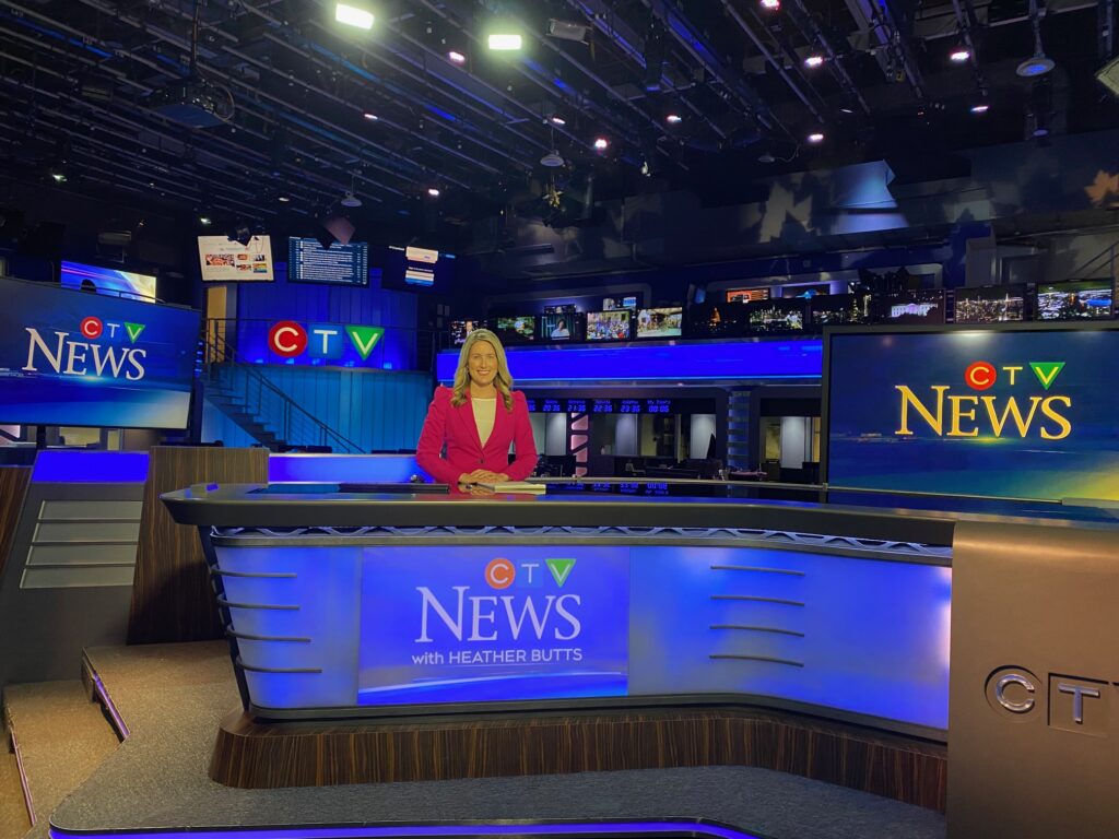 Picture of Heather Butts at the CTV National News desk.